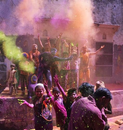 Hindistan'ın Renkli Festivali: Holi'nin Kökenleri ve Anlamı